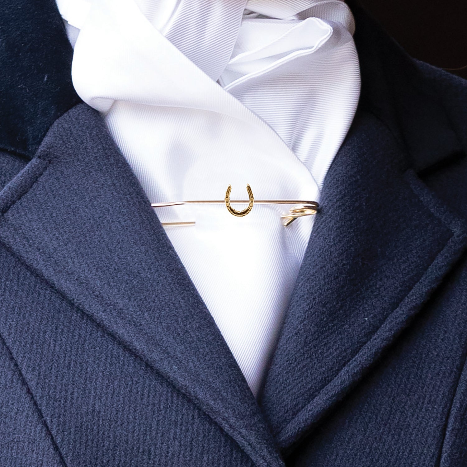 Equetech Traditional Horseshoe Stock Pin Gold