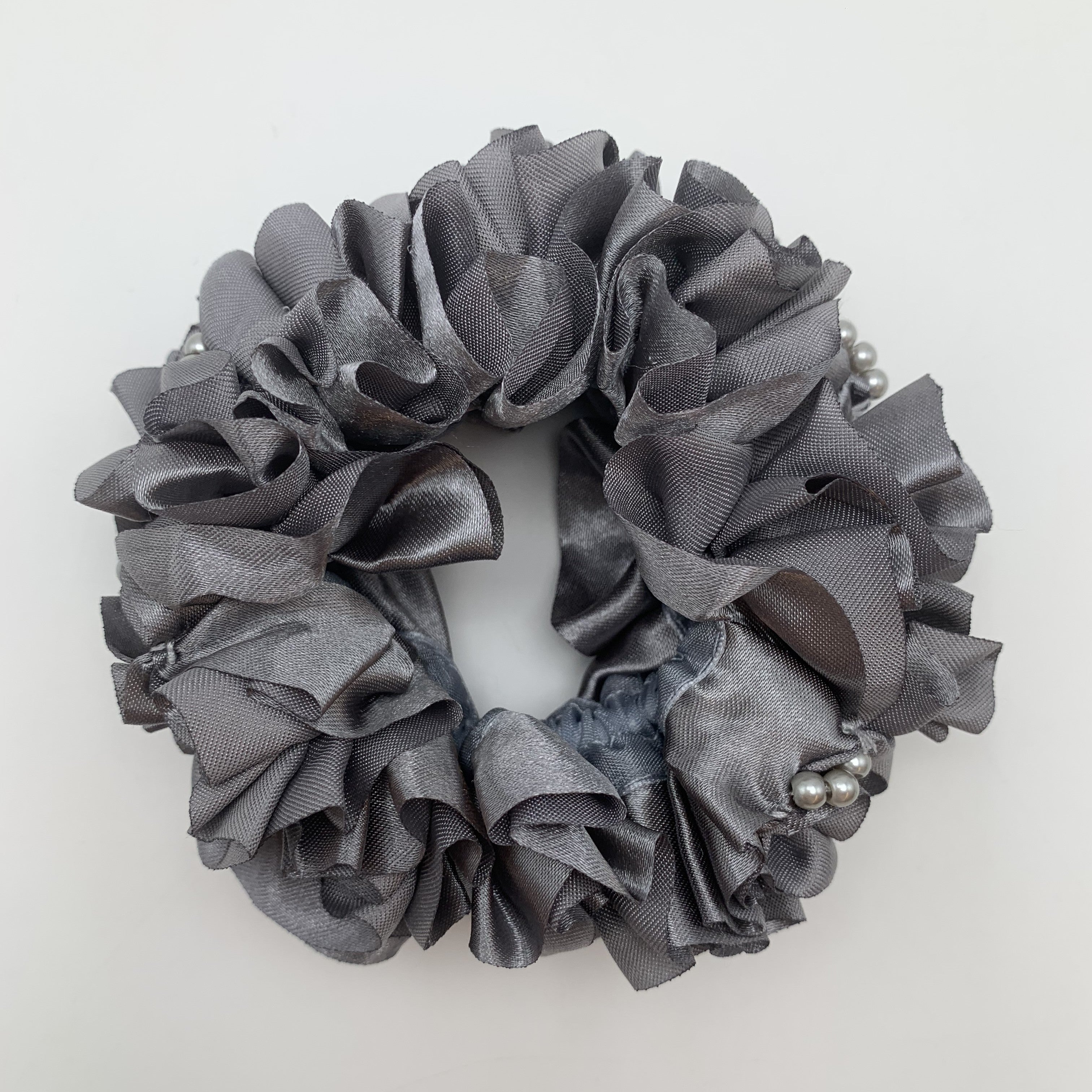 Equetech Rosette Beaded Hair Scrunchies Grey