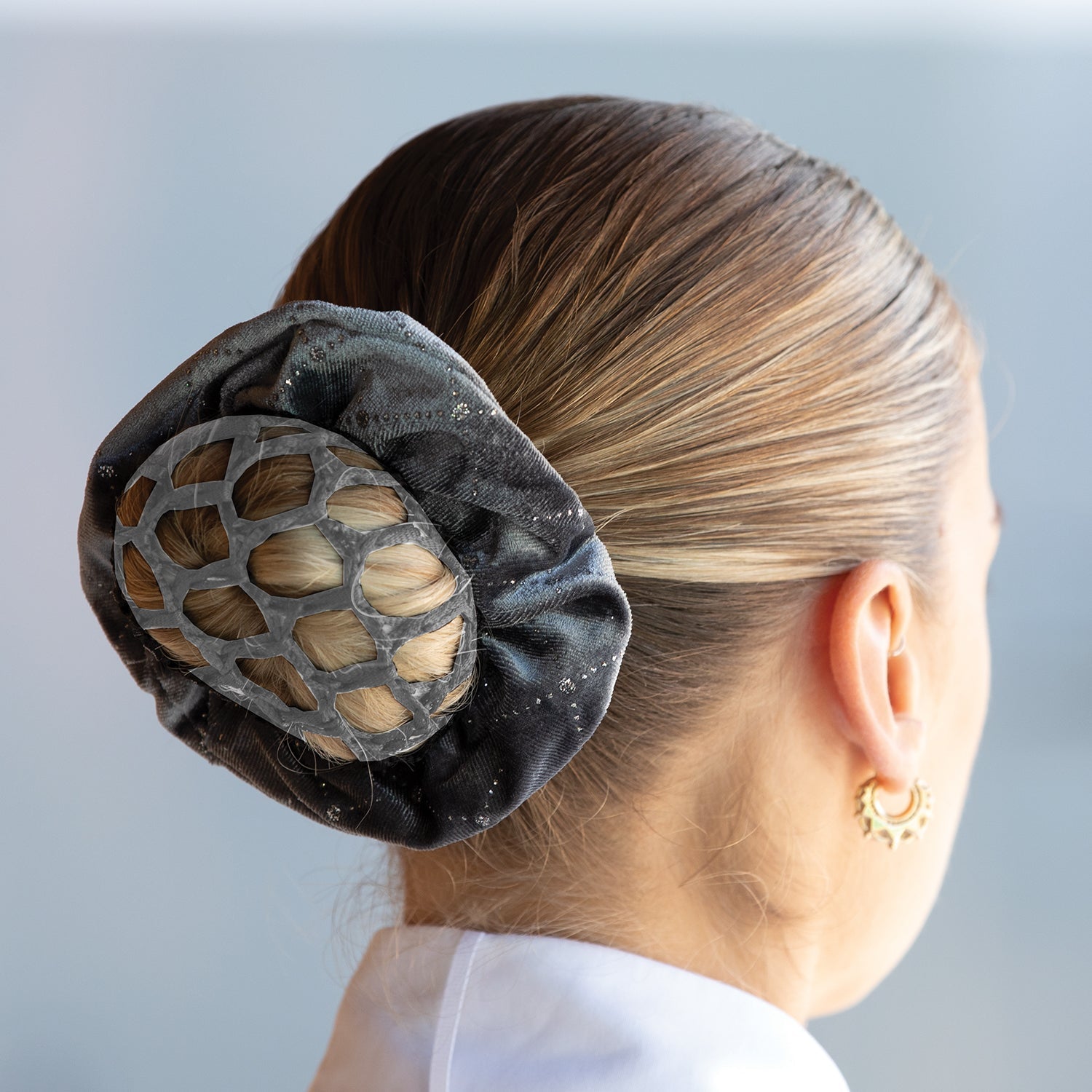 Solitaire Velvet Scrunchie - Equetech