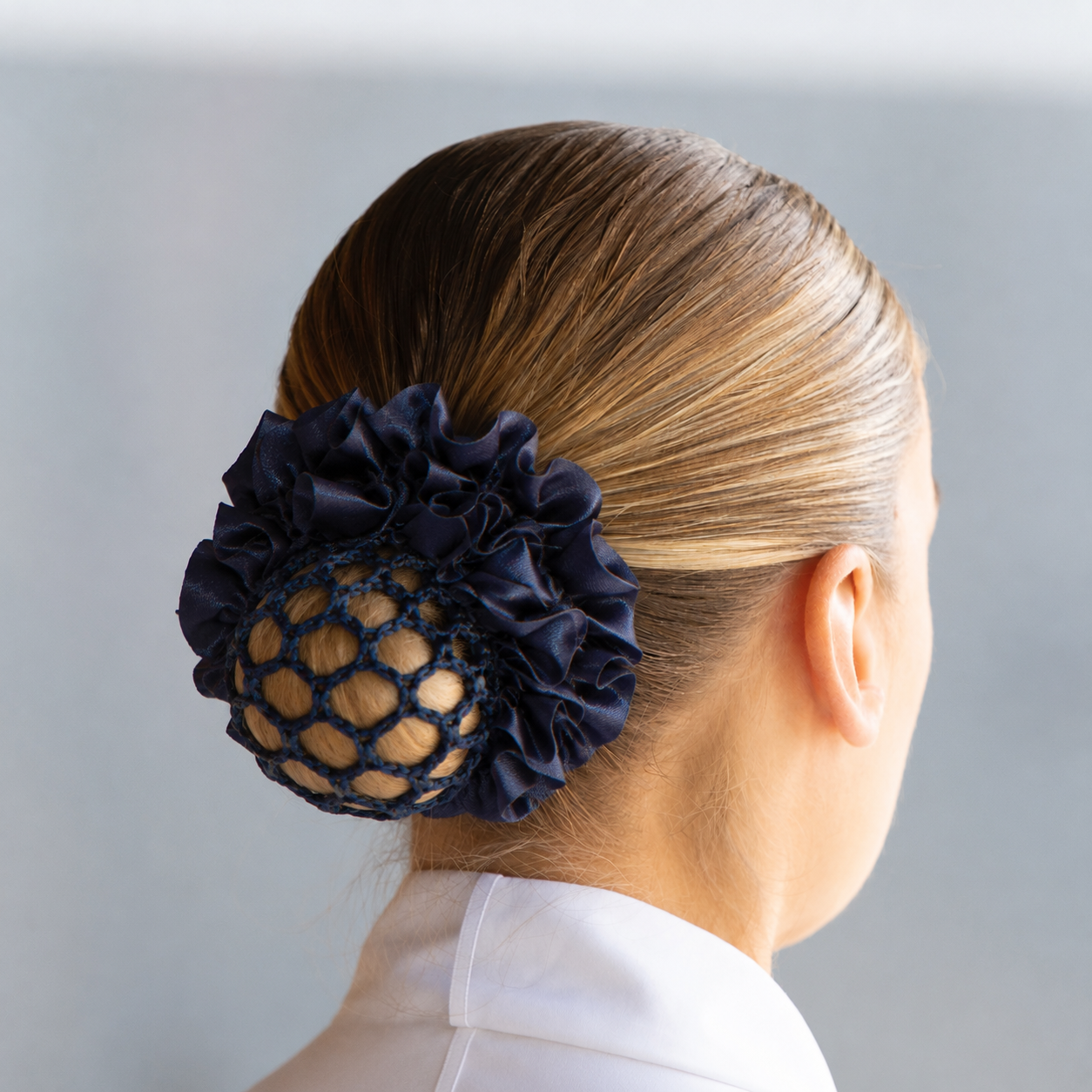Equetech Crochet Bun Net - Navy