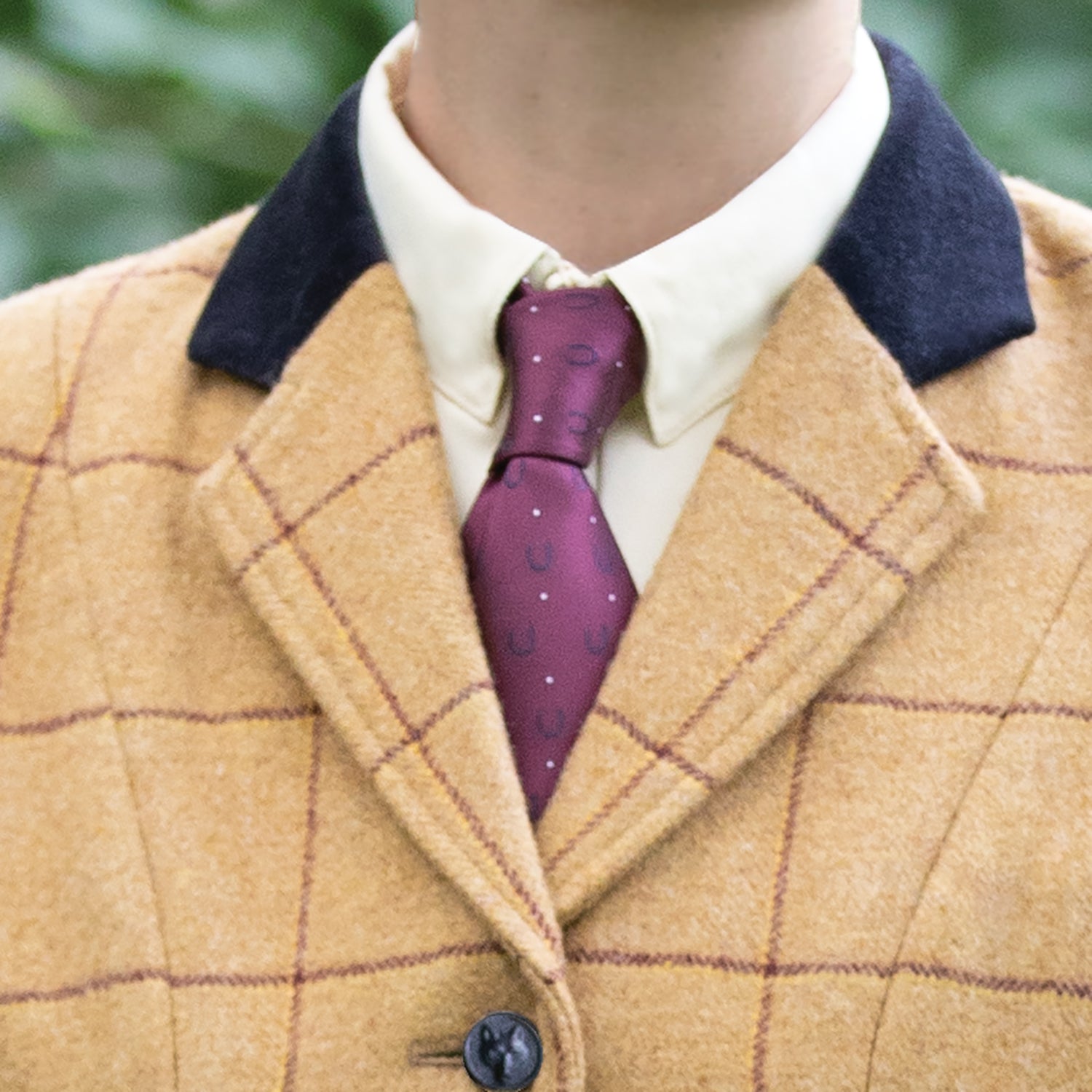 Equetech Junior Horseshoe Showing Tie